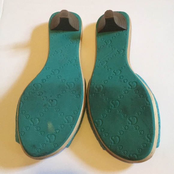 Carmen Steffens peep toe heels. Gold and green - Picture 5 of 8